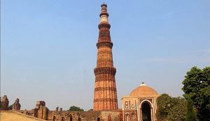 qutub minar Delhi - Heritage Places in India