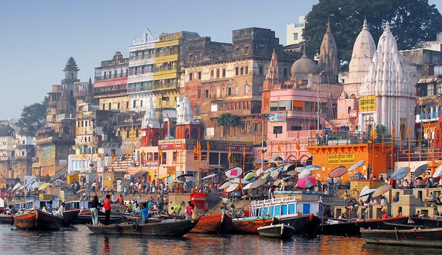 Tourist Places in Varanasi - Uttar Pradesh Travel Guide