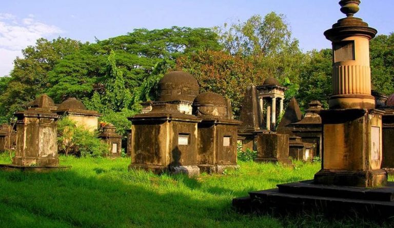 Tourist Places near Kolkata