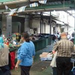 Colaba Causeway market