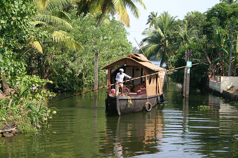 What are backwater houseboats