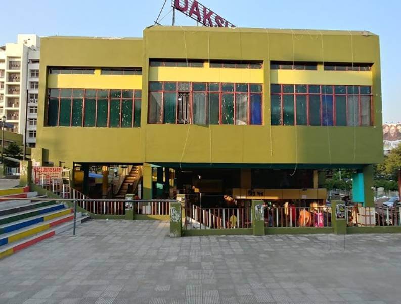 Dakhinapan Market - shopping destinations in Kolkata