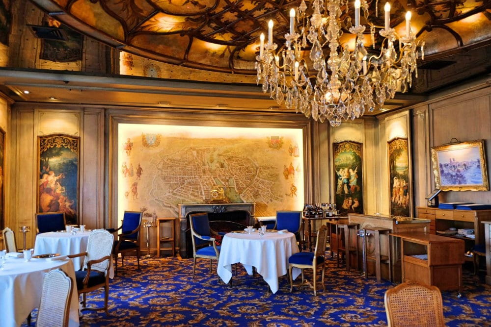 Best Restaurants in Paris - Top 5 Restaurant in Paris - Le Maurice
