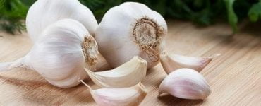 Benefits eating garlic