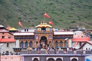 Badrinath Temple - Places To Visit In Uttarakhand