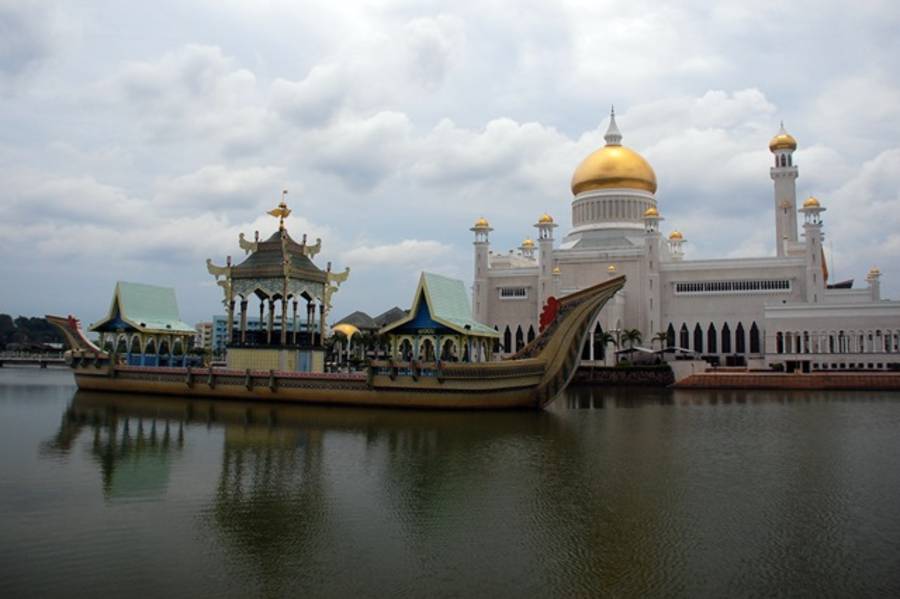 Brunei - Holiday Hotspots the World Over