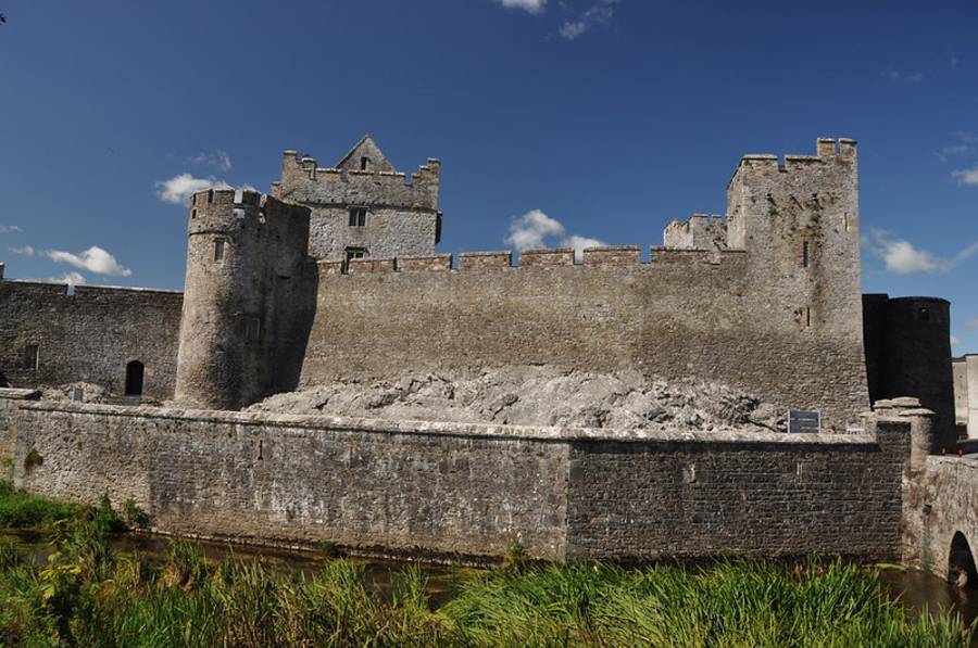 Cahir Castle - Hidden Treasures of Ireland