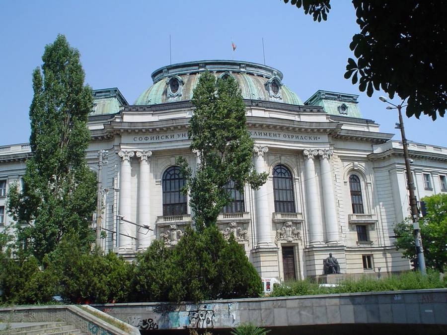 Sofia University - 7 Reasons To Move To Spain