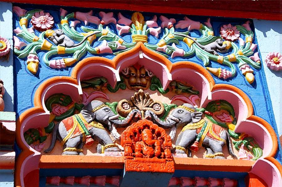Vighnahar Temple - Ashtavinayak Temples