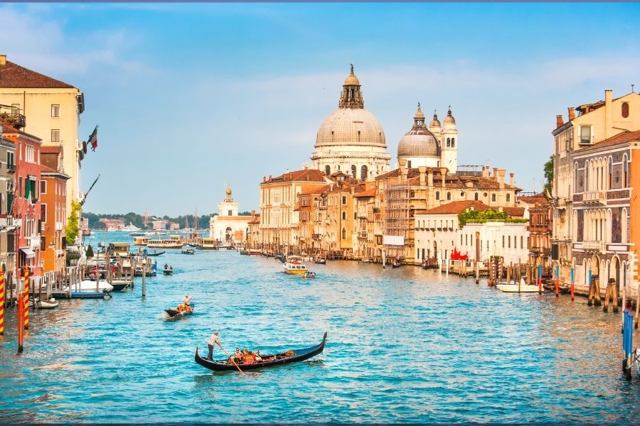 13 Places to Visit in Venice